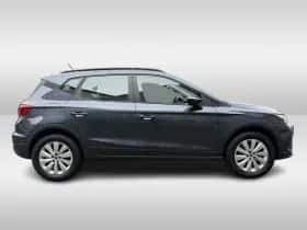 SEAT Arona (2022) thumbnail 7