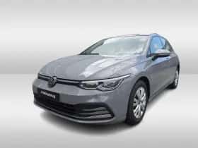 Volkswagen Golf (2022) thumbnail 3