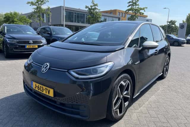Volkswagen ID.3 (2020) thumbnail 3