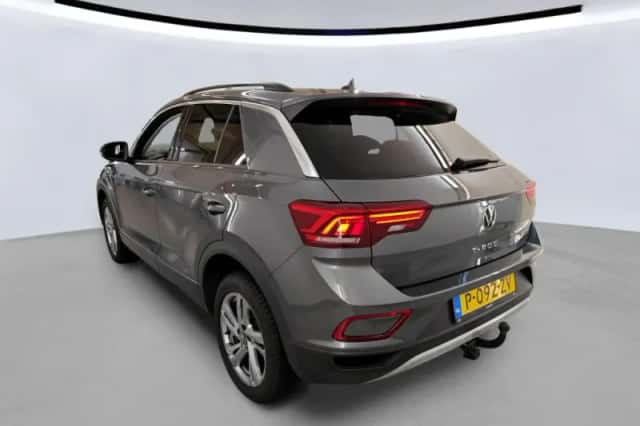 Volkswagen T-Roc (2022) thumbnail 6
