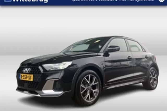 Audi A1 (2021) thumbnail 1