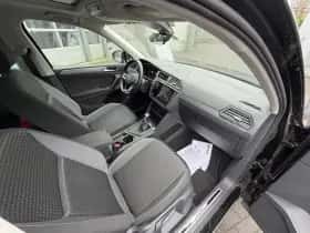 Volkswagen Tiguan (2022) thumbnail 28