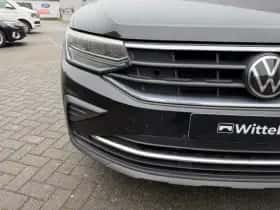 Volkswagen Tiguan (2022) thumbnail 29