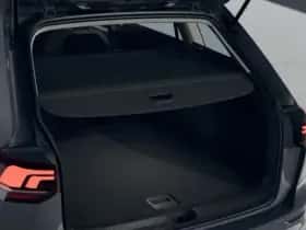 Volkswagen Golf (2025) thumbnail 5