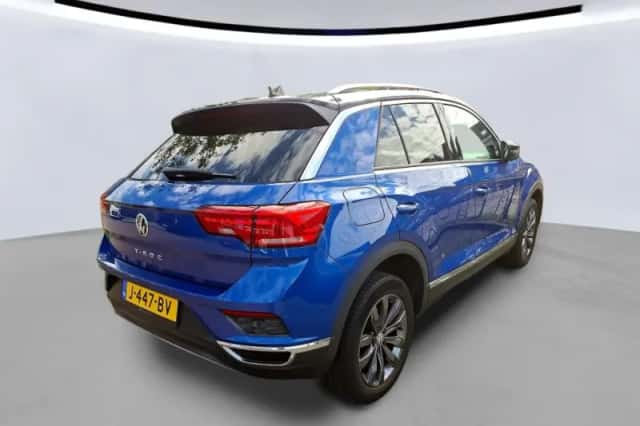 Volkswagen T-Roc (2020) thumbnail 5