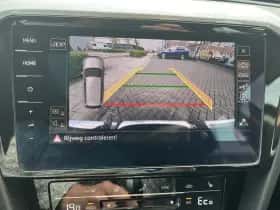 Volkswagen Passat (2021) thumbnail 17