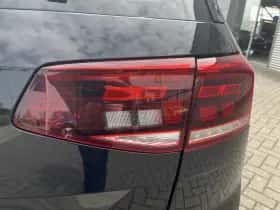 Volkswagen Passat (2021) thumbnail 34