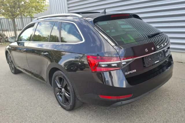 Škoda Superb (2023) thumbnail 6
