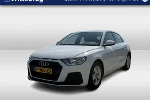 Audi A1 (2022) thumbnail 1