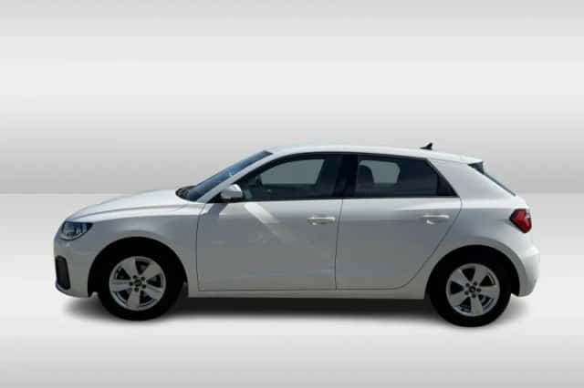 Audi A1 (2022) thumbnail 3