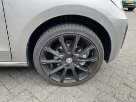 Volkswagen Up! (2023) thumbnail 11