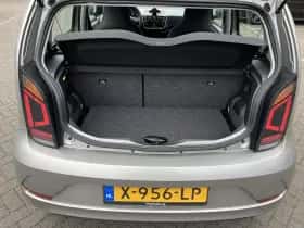 Volkswagen Up! (2023) thumbnail 29