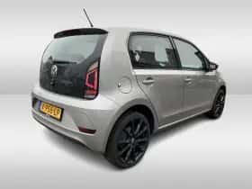 Volkswagen Up! (2023) thumbnail 8
