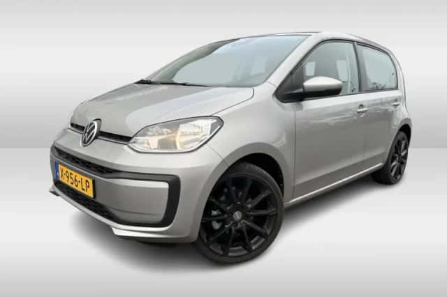 Volkswagen Up! (2023) thumbnail 3