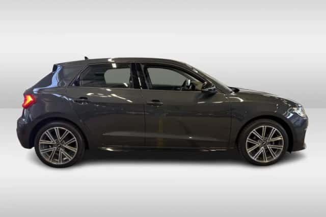 Audi A1 (2022) thumbnail 6
