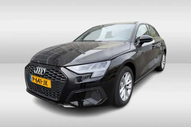 Audi A3 (2022) thumbnail 3
