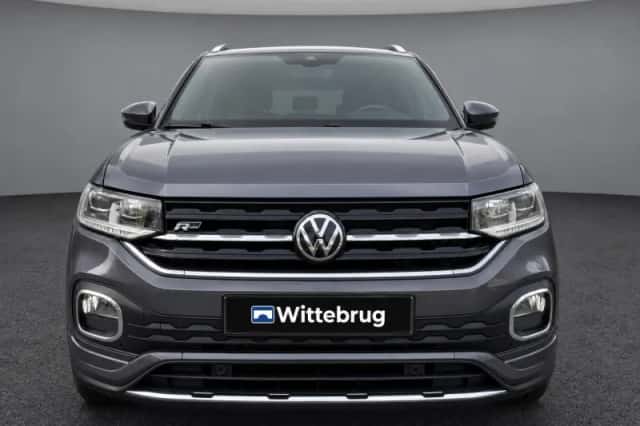 Volkswagen T-Cross (2023) thumbnail 4