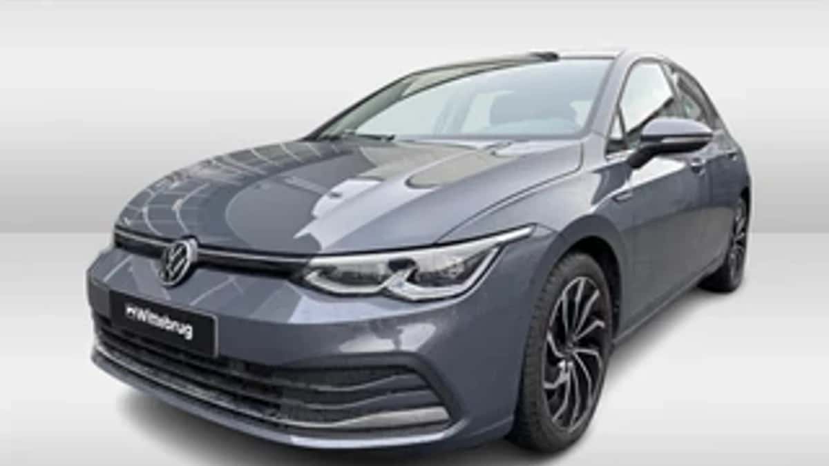 Volkswagen Golf (2021) — foto 1