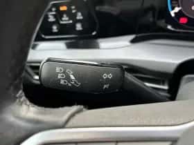 Volkswagen Golf (2021) thumbnail 17