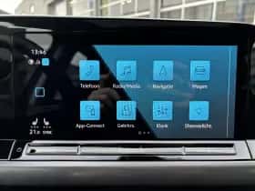 Volkswagen Golf (2021) thumbnail 19