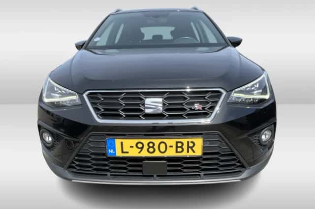 SEAT Arona (2021) thumbnail 4