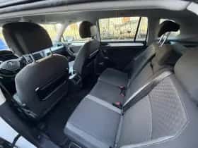 Volkswagen Tiguan (2017) thumbnail 25