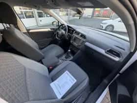 Volkswagen Tiguan (2017) thumbnail 27