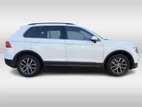 Volkswagen Tiguan (2017) thumbnail 6