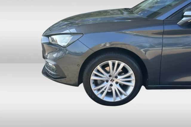 SEAT Leon (2024) thumbnail 6