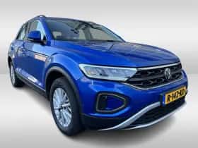 Volkswagen T-Roc (2022) thumbnail 5
