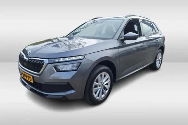 Škoda Kamiq (2023) thumbnail 2