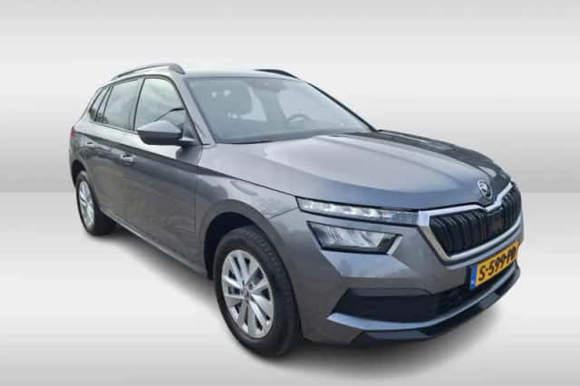 Škoda Kamiq (2023) thumbnail 4