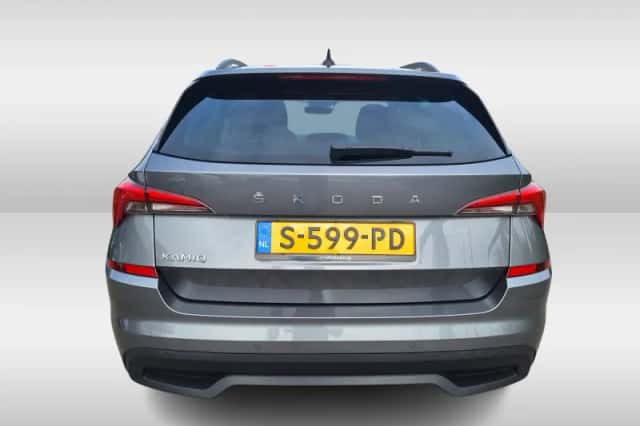 Škoda Kamiq (2023) thumbnail 5