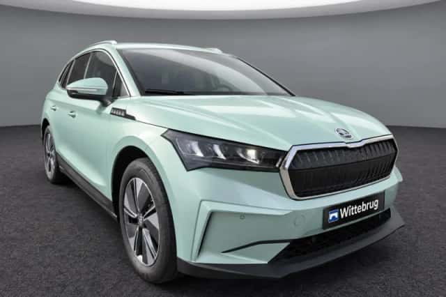 Škoda Enyaq (2023) thumbnail 5