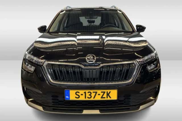 Škoda Kamiq (2023) thumbnail 4
