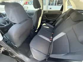 Volkswagen Polo (2023) thumbnail 30