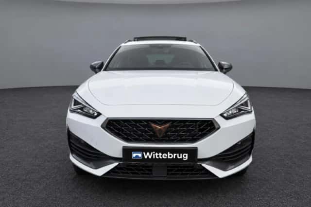 CUPRA Leon Sportstourer (2024) thumbnail 4