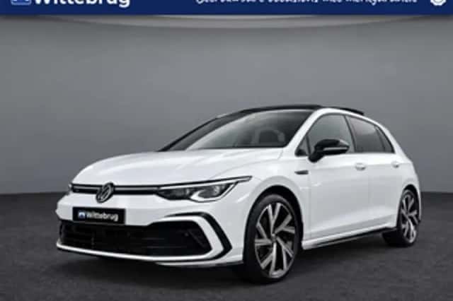 Volkswagen Golf (2023) thumbnail 1