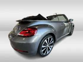 Volkswagen Beetle (2018) thumbnail 8