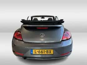 Volkswagen Beetle (2018) thumbnail 10