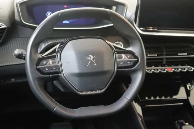 Peugeot e-208 (2021) thumbnail 6