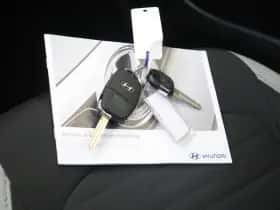 Hyundai i10 (2024) thumbnail 24