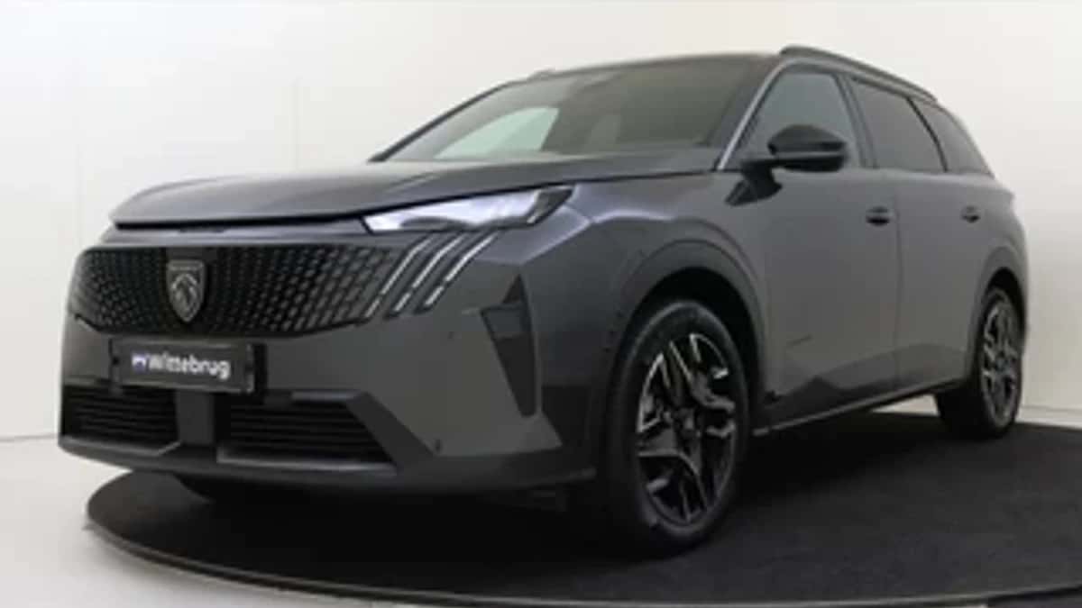 Peugeot 5008 (2025) — foto 1