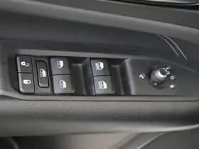 Jeep Compass (2022) thumbnail 30