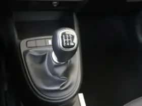 Hyundai i10 (2023) thumbnail 19
