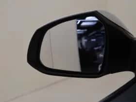 Hyundai i10 (2023) thumbnail 25