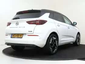 Opel Grandland (2023) thumbnail 11