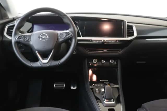 Opel Grandland (2023) thumbnail 5