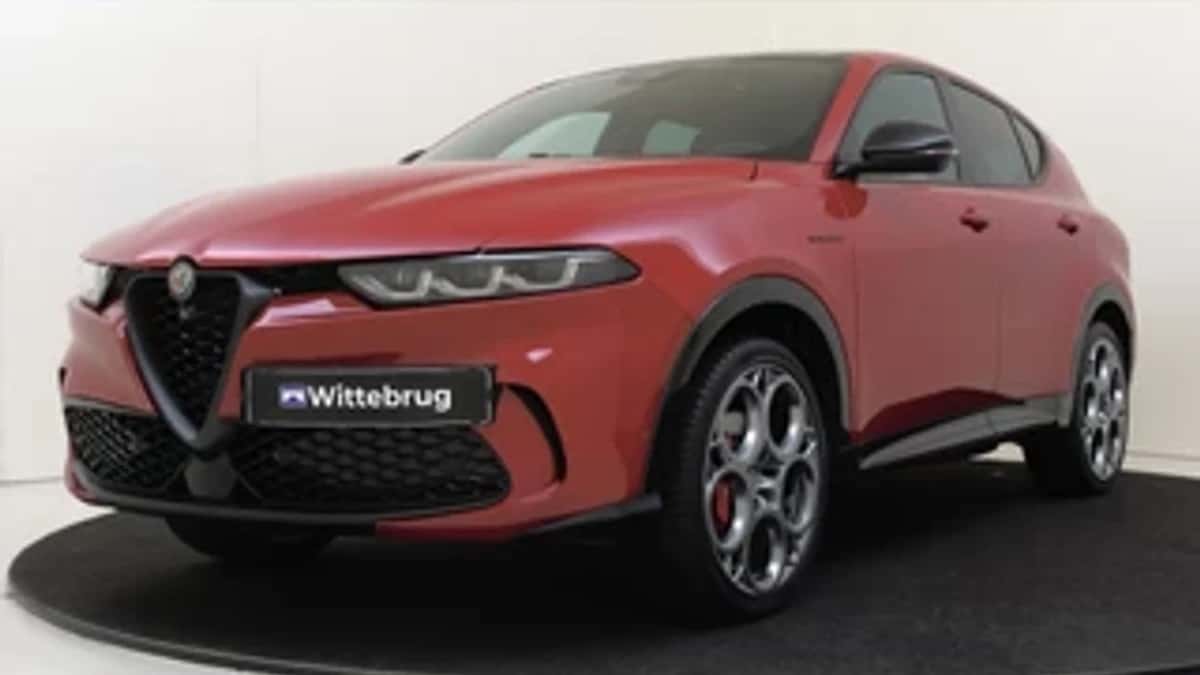 Alfa Romeo Tonale (2023) — foto 1