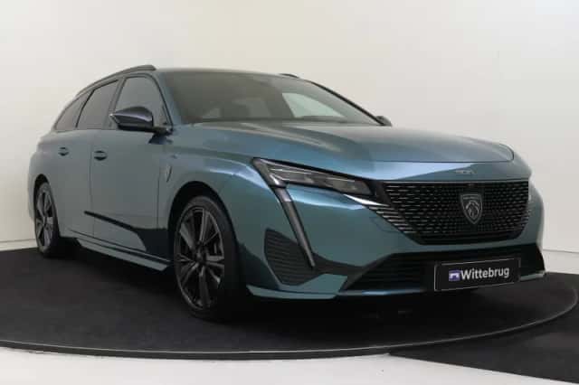 Peugeot 308 (2024) thumbnail 3